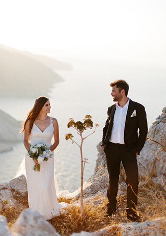 Romantic wedding in Folegandros | | Sensyle